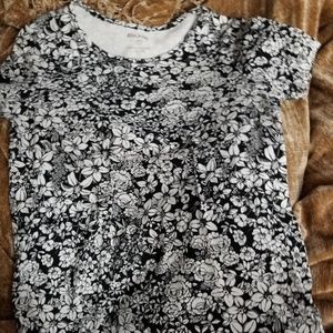 Women's floral print tshirt